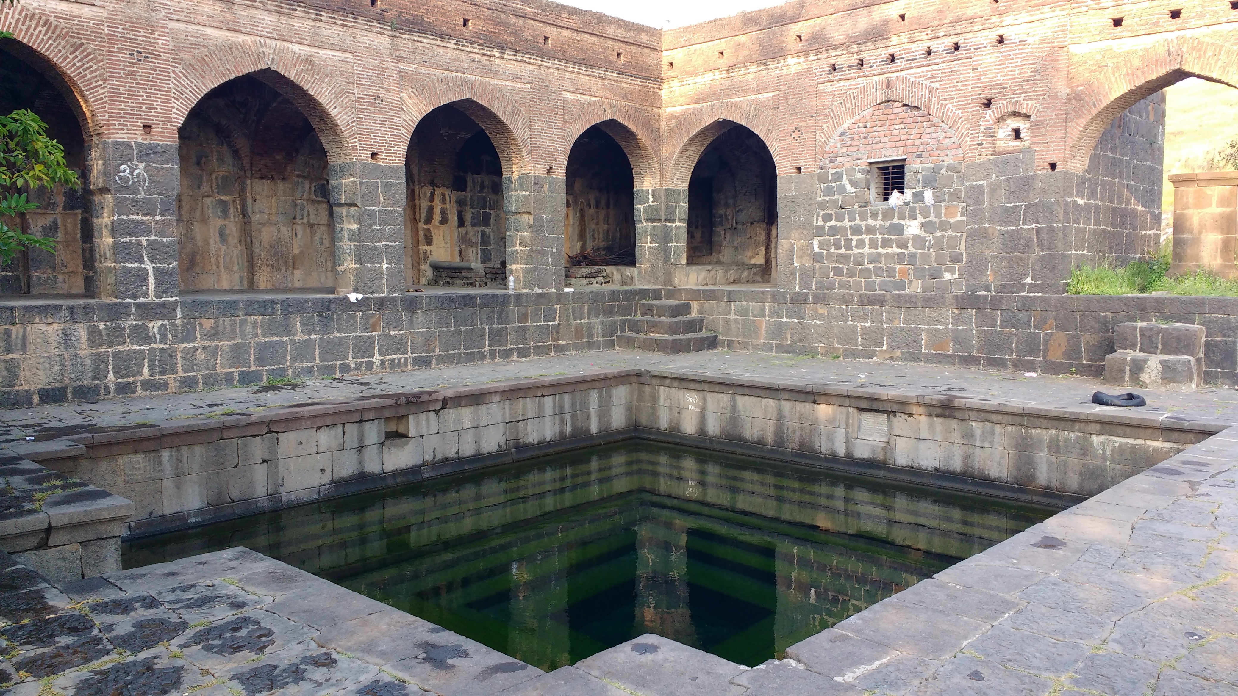 SiddheShwar Mandir, Parner Near Jamgaon Fort